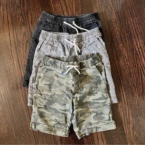 Lot (3) of GAP Shorts in size Large